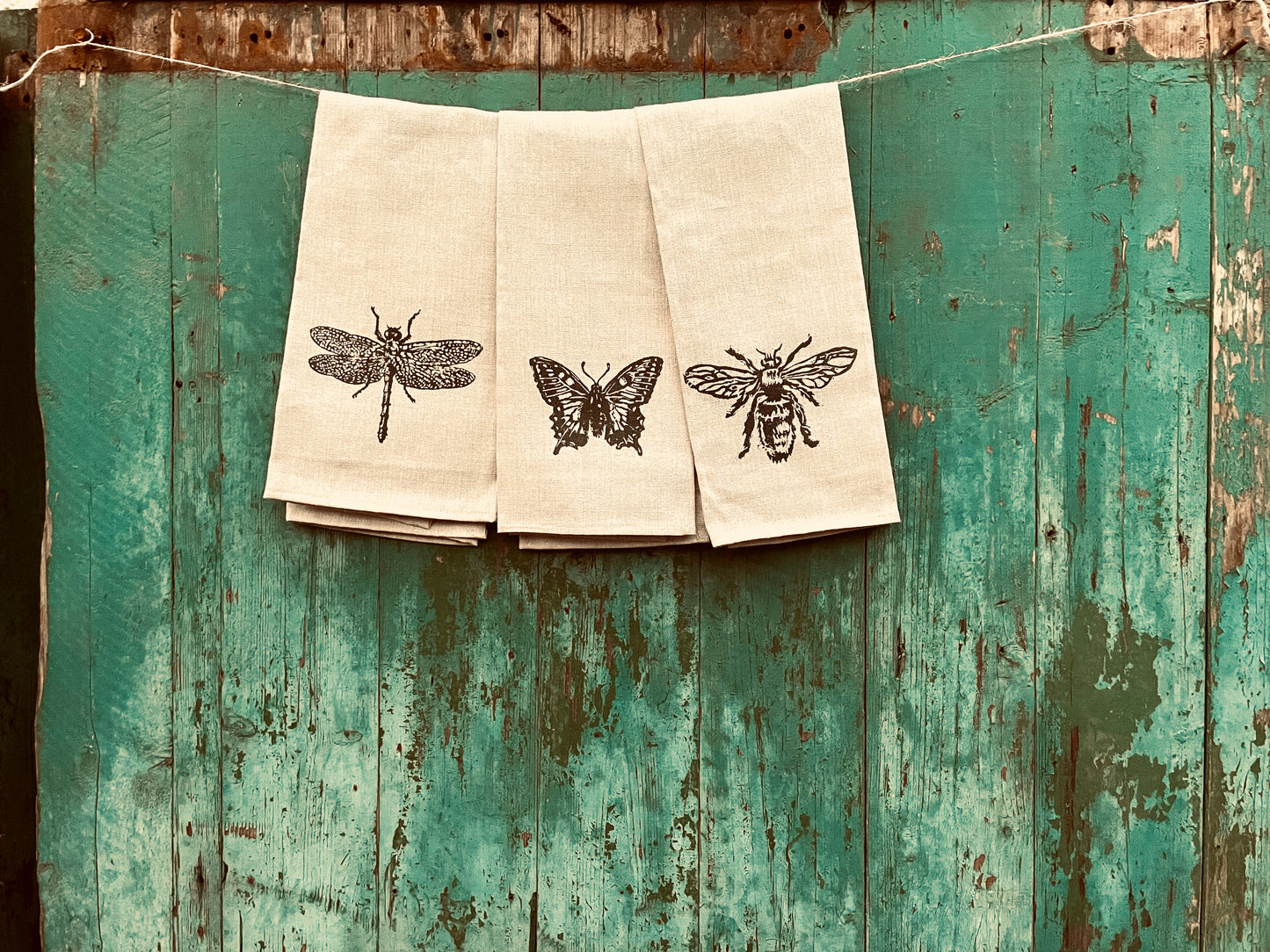 Bee // Natural Linen Tea Towel